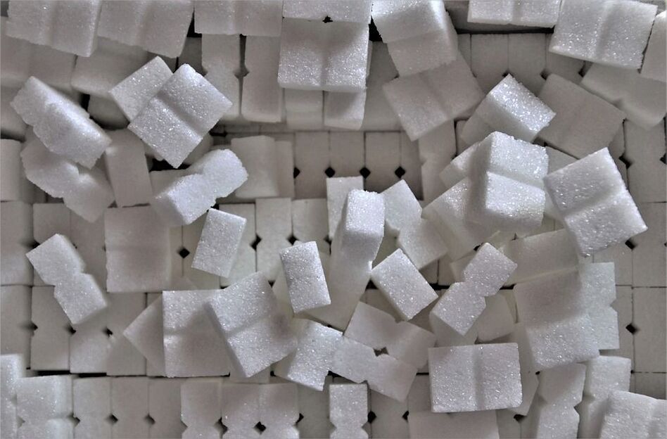 cukr přispívá k nárůstu hmotnosti